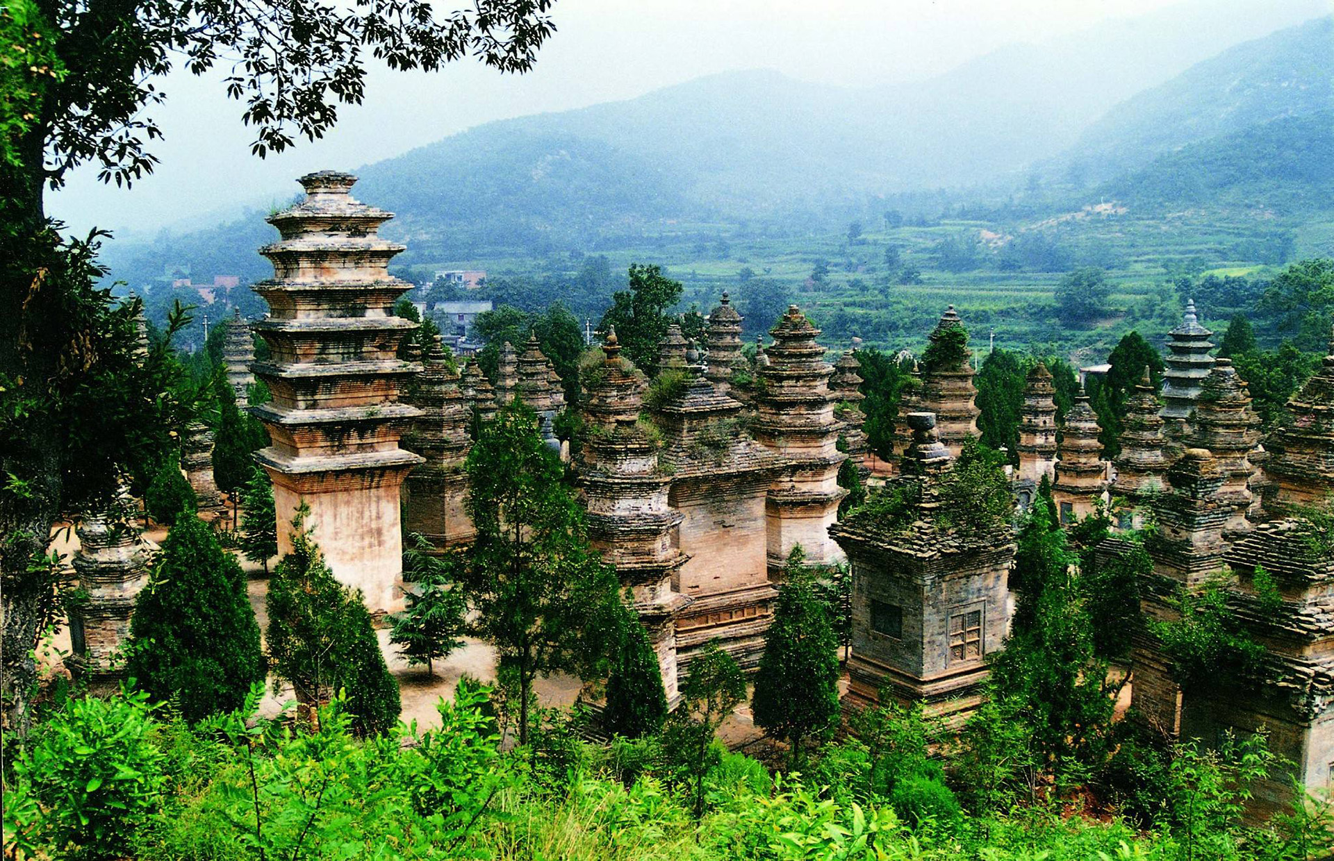 shaolin-temple-of-dengfeng-luoyang-attractions-china-top-trip