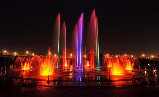 Music Fountain of Zhangjiajie DaYong Bridge Park - China Top Trip